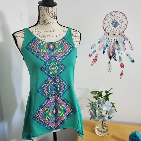 Unknown Tops - 5/$15  Green Beach Tank Top Cover